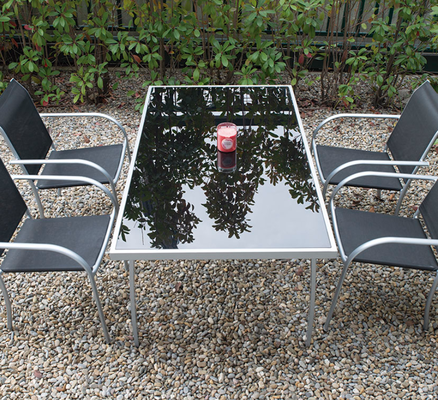 Mesa Jardin + 4 Sillas Modelo Brasil