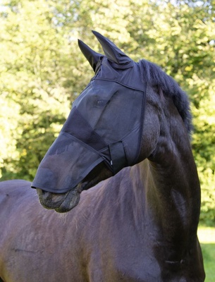 Mascara anti moscas caballos con protecci�n para los oidos y la nariz