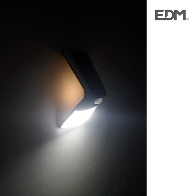 Luz solar exterior jard�n recargable con sensor de presencia Edm blanca 430 lumnes