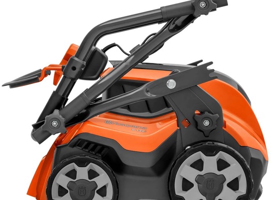 Escarificador Husqvarna S138i