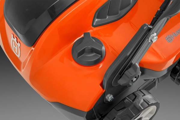 Escarificador Husqvarna S138i