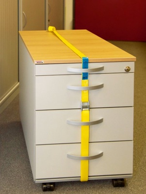 Correa Amarre 3m con cierre fijaci�n, 400 kg 2 uds