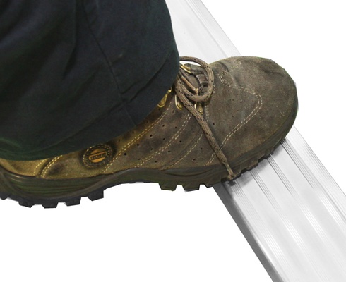 Escalera Telefly Profesional Telescopica Alum. 4 Pelda�os