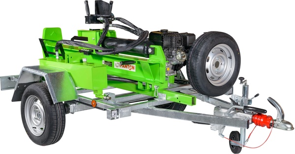 Astilladora de le�a FANTON LS35T-650 R, 35 toneladas de fuerza de corte, con remolque homologado y matriculable